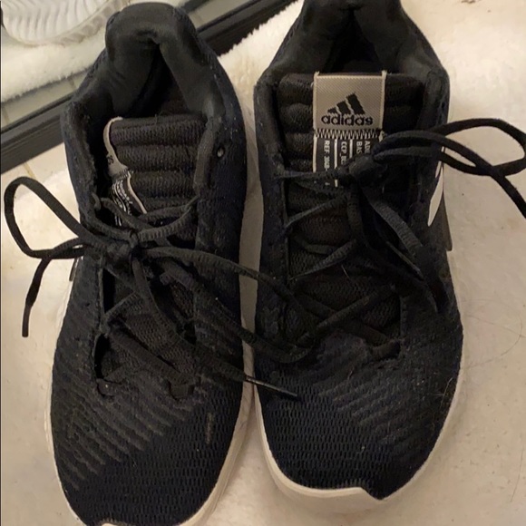 Adidas - Picture 1 of 5